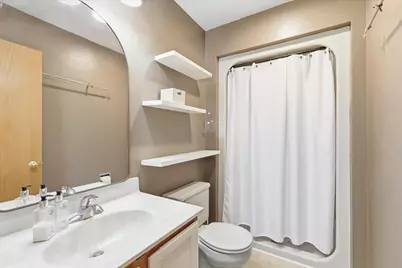 2861  Montclair Pl, Oshkosh, WI 54904 - Photo 21