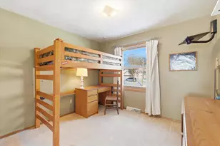 2861 Montclair Pl, Oshkosh, WI 54904 - Photo 17