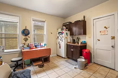 2405-2407 N Frederick Ave, Milwaukee, WI 53211 - Photo 25