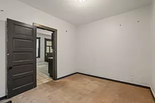 2405-2407 N Frederick Ave, Milwaukee, WI 53211 - Photo 23