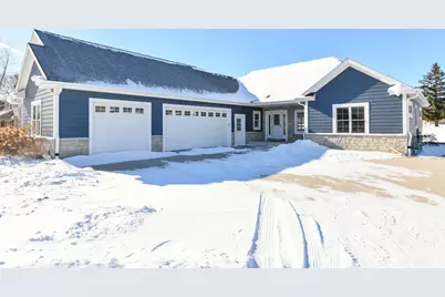 5125  Roamn Way, Addison, WI 53027 - Photo 3