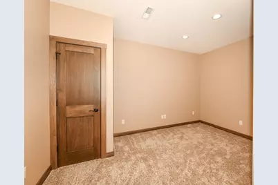 5125  Roamn Way, Addison, WI 53027 - Photo 45