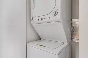 3640 E Barbara Ct, Oak Creek, WI 53154 - Photo 17