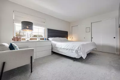 3640 E Barbara Ct #202, Oak Creek, WI 53154 - Photo 13