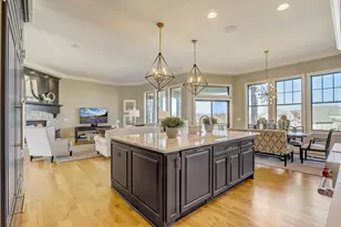 W289S5532 White Pine Ct, Genesee, WI 53189 - Photo 13