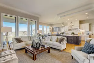 W289S5532 White Pine Ct, Genesee, WI 53189 - Photo 7