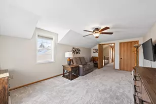 W68N915 Washington Ave, Cedarburg, WI 53012 - Photo 23