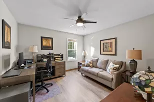 W68N915 Washington Ave, Cedarburg, WI 53012 - Photo 15