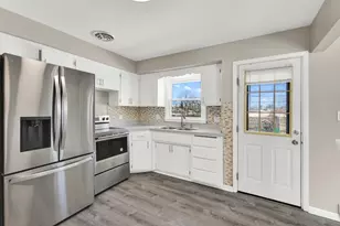 3124 Windsor Dr, Racine, WI 53404 - Photo 15