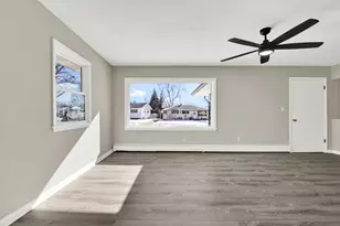 3124 Windsor Dr, Racine, WI 53404 - Photo 9