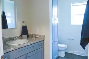 3260 N Achilles St, Milwaukee, WI 53212 - Photo 7