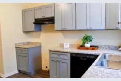 3348 N Vel R Phillips Ave, Milwaukee, WI 53212 - Photo 7