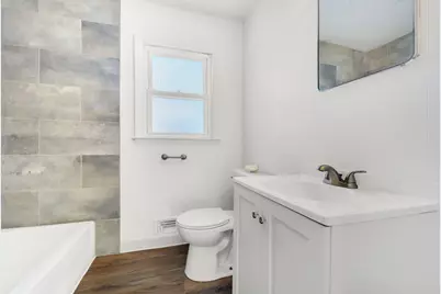7016 W Thurston Ct, Milwaukee, WI 53218 - Photo 13