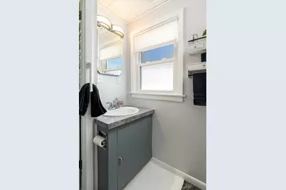 206  Washington St, Westby, WI 54667 - Photo 9