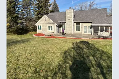 9215 W County Line Rd, Milwaukee, WI 53224 - Photo 61