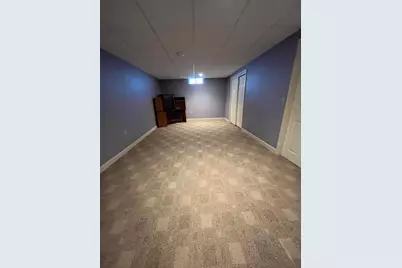 9215 W County Line Rd, Milwaukee, WI 53224 - Photo 41