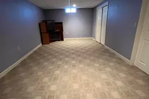 9215 W County Line Rd, Milwaukee, WI 53224 - Photo 41