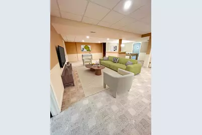 9215 W County Line Rd, Milwaukee, WI 53224 - Photo 7