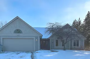 9215 W County Line Rd, Milwaukee, WI 53224 - Photo 65