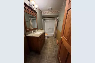 9215 W County Line Rd, Milwaukee, WI 53224 - Photo 33
