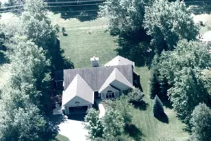 9215 W County Line Rd, Milwaukee, WI 53224 - Photo 3