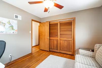 4049 S Hately Ave, Saint Francis, WI 53235 - Photo 13