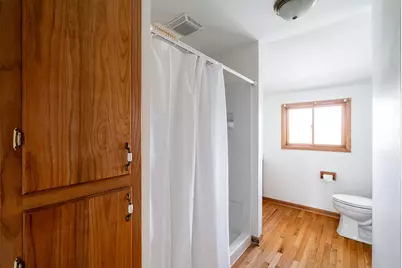 537  Pennsylvania Ave, West Bend, WI 53095 - Photo 9