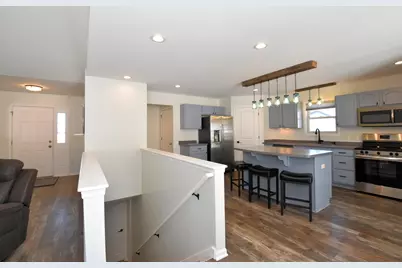 W1401  Valley View Ct, Ixonia, WI 53036 - Photo 15