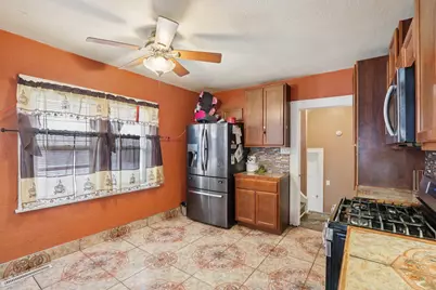 2503 N 48th St, Milwaukee, WI 53210 - Photo 11