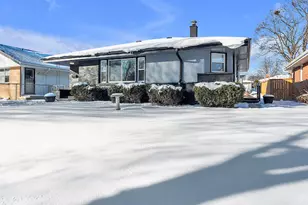 4149 N 69th St, Milwaukee, WI 53216 - Photo 3