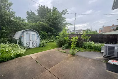 2741 N 56th St, Milwaukee, WI 53210 - Photo 9