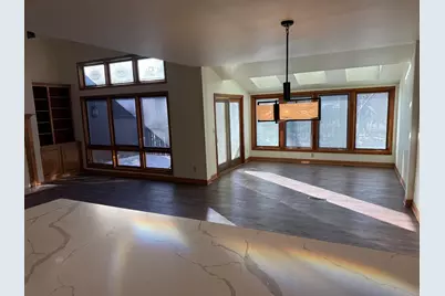 175 N Elm Grove Rd #D, Brookfield, WI 53005 - Photo 11