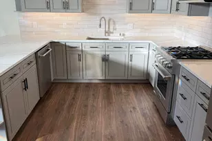 175 N Elm Grove Rd, Brookfield, WI 53005 - Photo 7