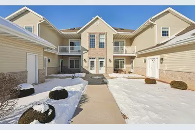 1620  Grey Fox Trl #D, Mukwonago, WI 53149 - Photo 1