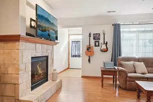 1620 Grey Fox Trail, Mukwonago, WI 53149 - Photo 3