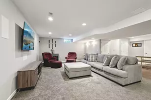 N57W24444 Falcon Ct, Sussex, WI 53089 - Photo 29