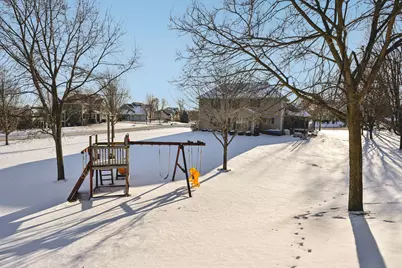 N57W24444  Falcon Ct, Sussex, WI 53089 - Photo 35