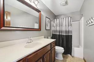 N57W24444 Falcon Ct, Sussex, WI 53089 - Photo 19