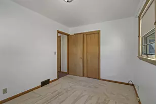 2400 Rupert Blvd, Racine, WI 53405 - Photo 13