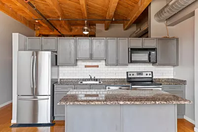 234 E Reservoir Ave #506, Milwaukee, WI 53212 - Photo 9