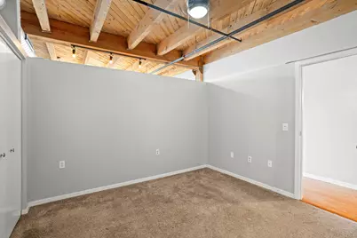 234 E Reservoir Ave #506, Milwaukee, WI 53212 - Photo 5