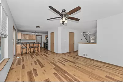 324 W Hidden Trl, Elkhorn, WI 53121 - Photo 7