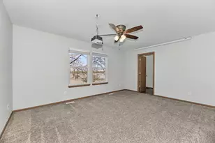 324 W Hidden Trail, Elkhorn, WI 53121 - Photo 17