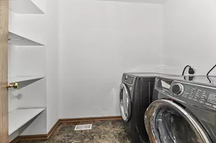 324 W Hidden Trail, Elkhorn, WI 53121 - Photo 29