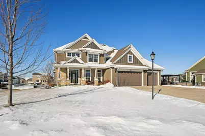 W137N6161  Weyer Farm Ct, Menomonee Falls, WI 53051 - Photo 3