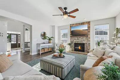 W137N6161  Weyer Farm Ct, Menomonee Falls, WI 53051 - Photo 9