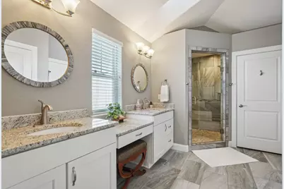 W137N6161  Weyer Farm Ct, Menomonee Falls, WI 53051 - Photo 55