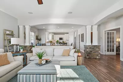 W137N6161  Weyer Farm Ct, Menomonee Falls, WI 53051 - Photo 11