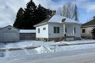 1112 Webster St, Two Rivers, WI 54241 - Photo 21