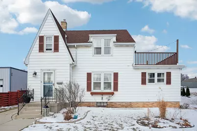 1712  Saemann Ave, Sheboygan, WI 53081 - Photo 1